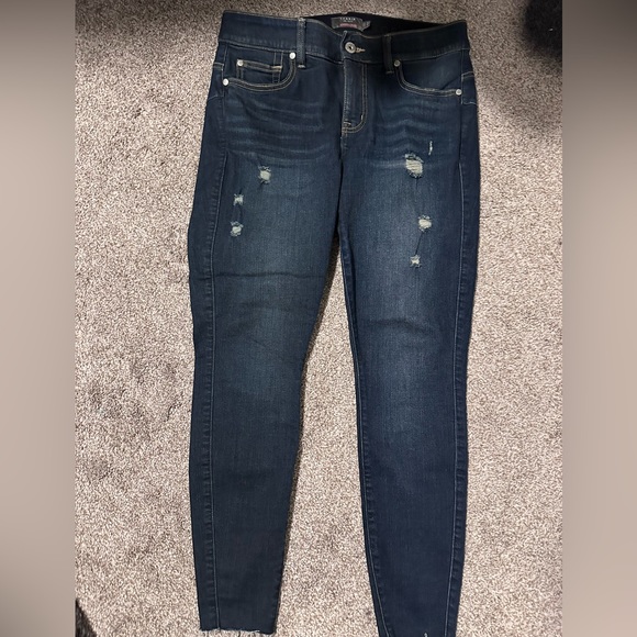 NWOT Torrid bombshell skinny raw hem super skinny - Picture 4 of 9